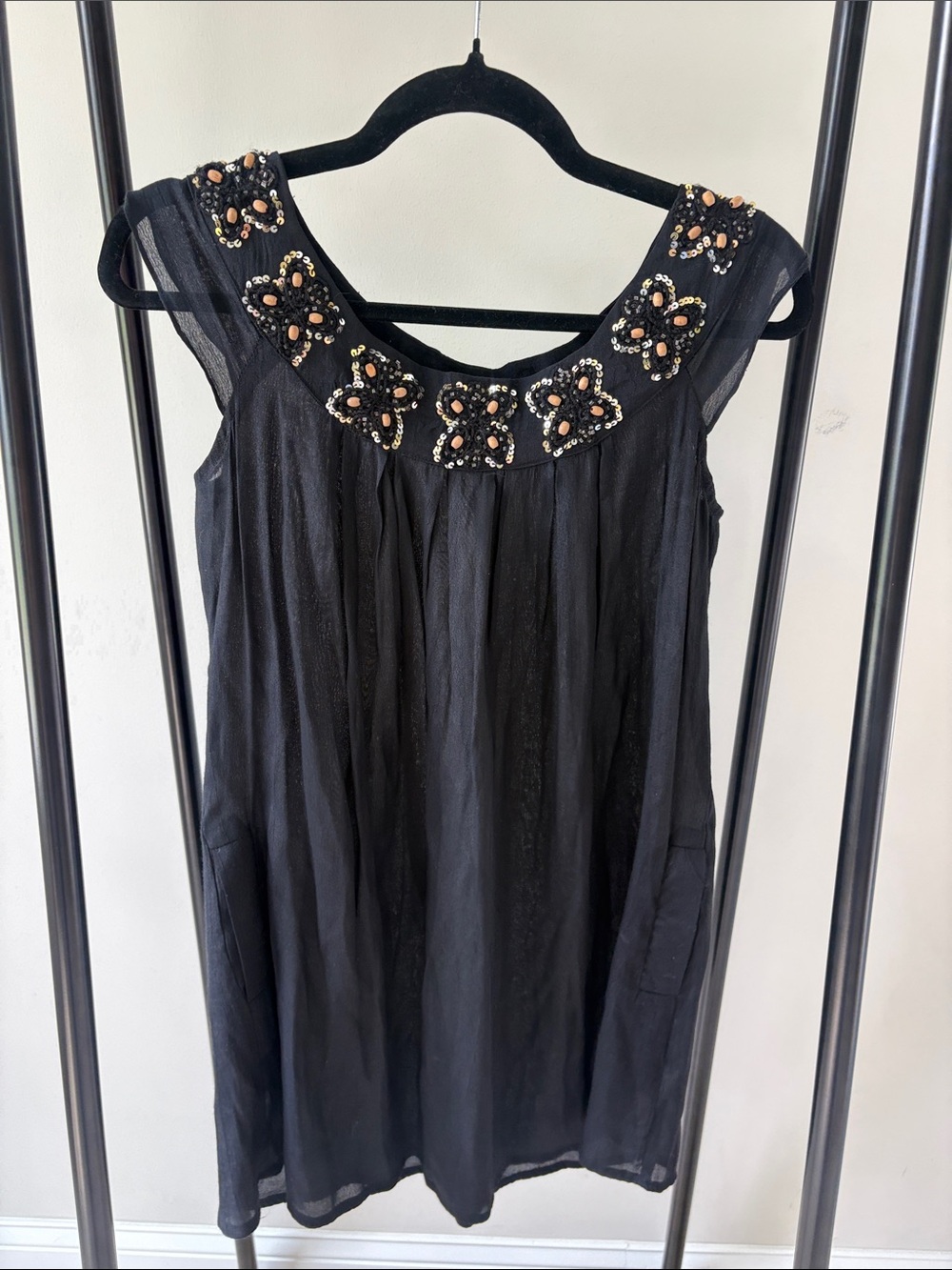 THEME-NYC Black Beaded Scoop Neck Women's Dress